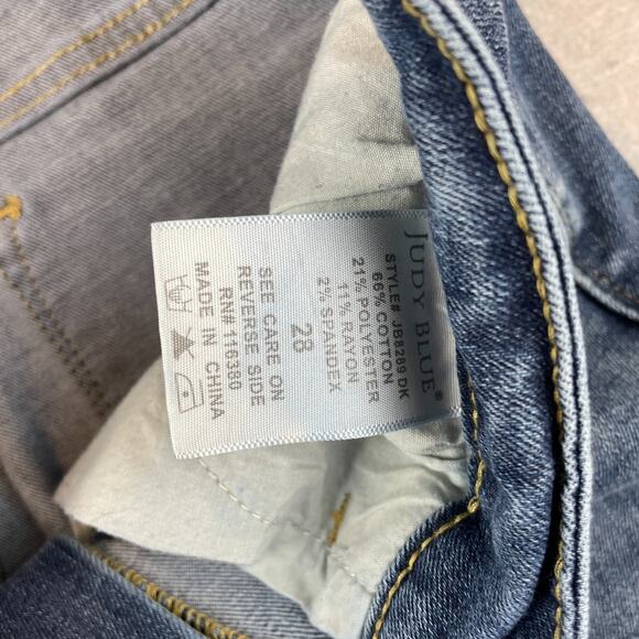 Judy Blue Womens Sz 28 Relaxed Fit Straight Leg Jeans Medium Distressed - Picture 7 of 13